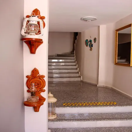 Hotel Limon 2 *